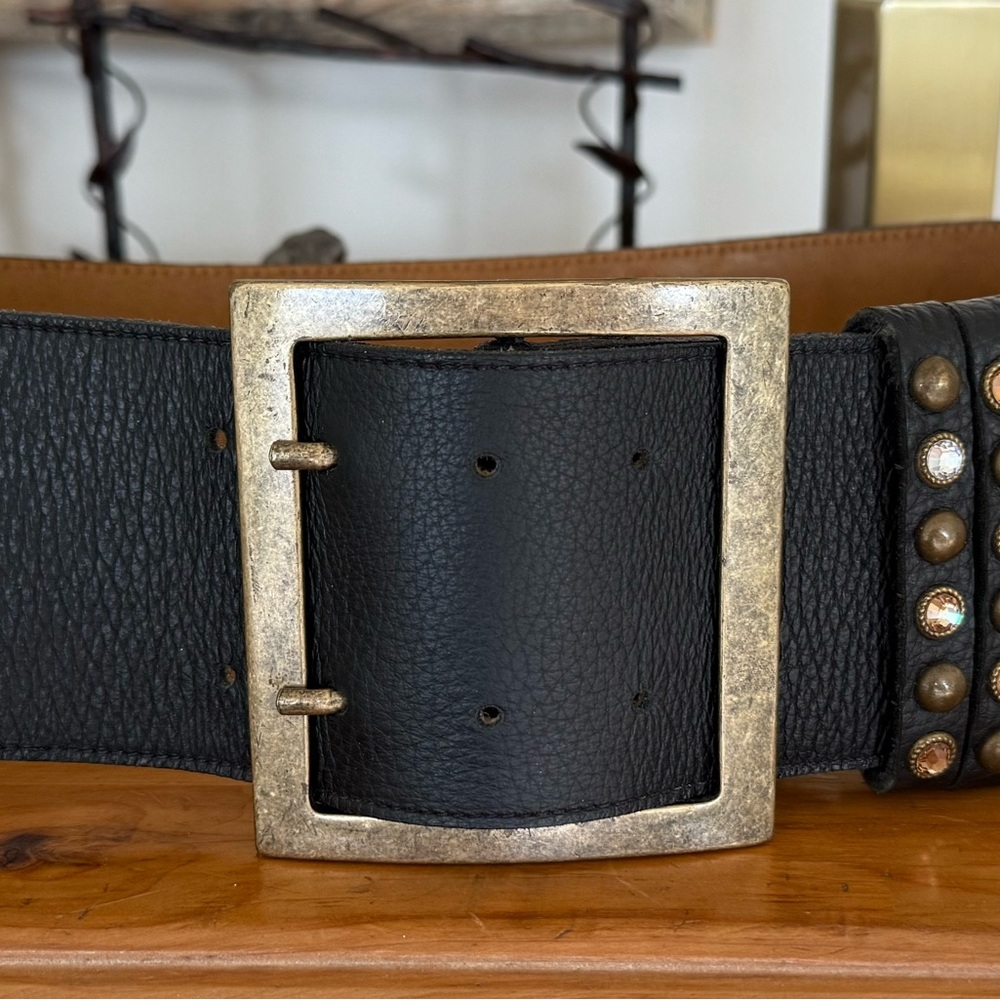 Beautiful Retro leather belt with large brass buckle, grommets and beads.